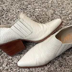 Sam Edelman Cream Croc-Embossed Pointed Toe Block Heel Booties